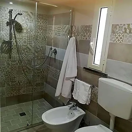La Mariposa De La Reina 4* Ercolano